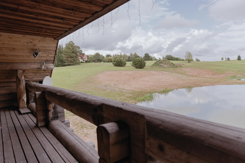 Kalna Raskumi, Viesu nams, Vecpiebalga, Alauksta ezers | Tent rental by the water, Alauksta lake in Vecpiebalga