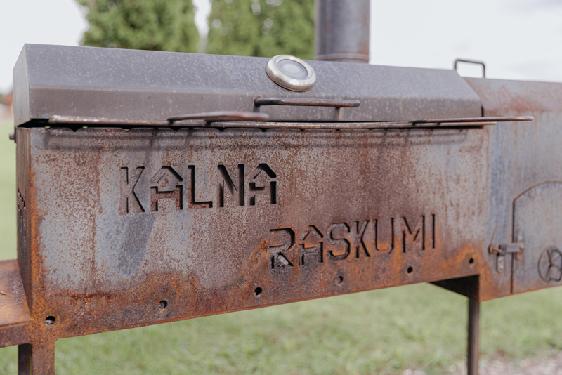 Kalna Raskumi, Viesu nams, Vecpiebalga, Alauksta ezers | Hot tub for rent on the shore of Alauksta lake, Vecpiebalga