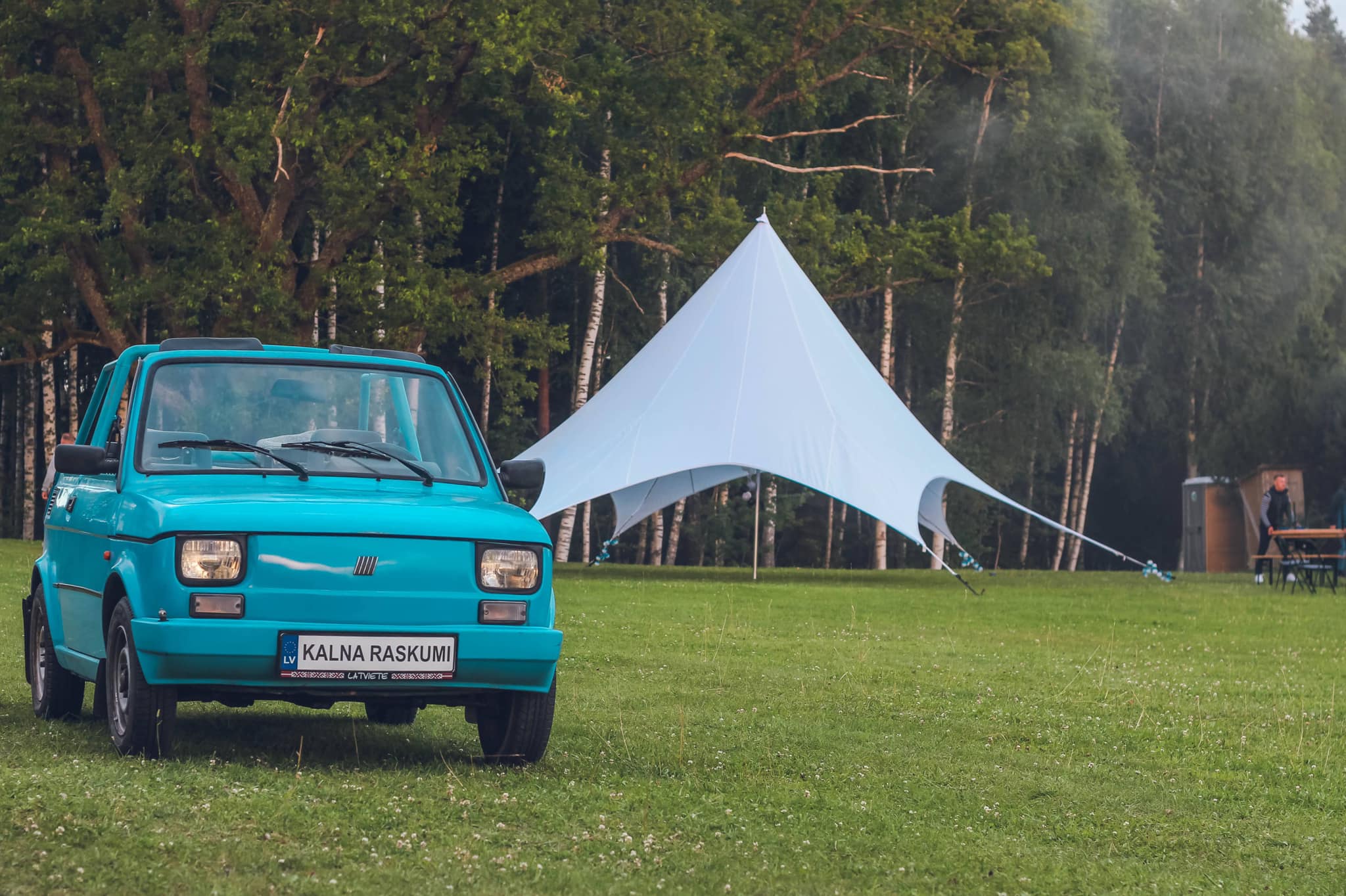 Kalna Raskumi, Viesu nams, Vecpiebalga, Alauksta ezers | Retro car rental in Riga-Vecpiebalga for weddings, photo shoots