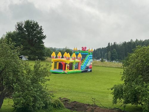 Kalna Raskumi, Guest house, Vecpiebalga, Alauksta lake | Rental of inflatable attractions in Vecpiebalga, Alauksta lake